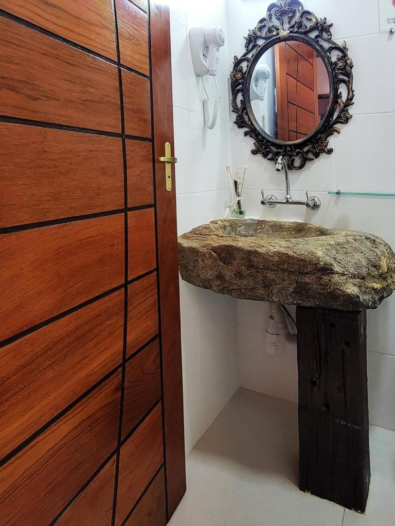 Pousada Sitio Das Pedras Домингос Мартинс Екстериор снимка